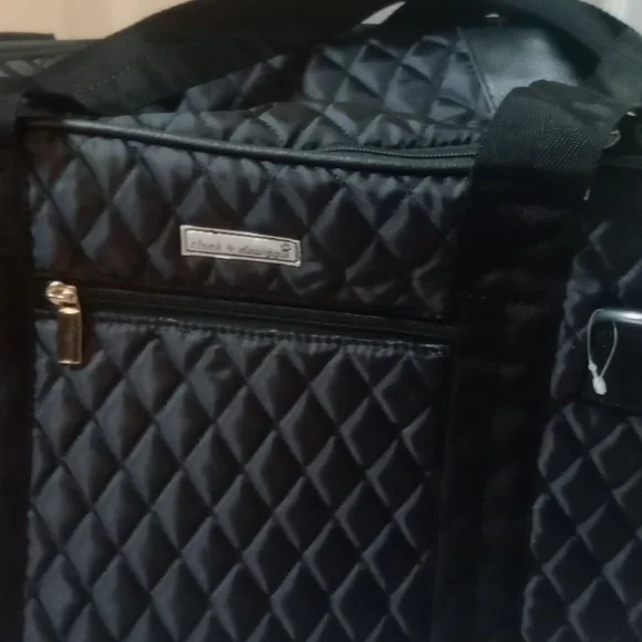 Cloak & Dawggie Medium Diamond Quilt Dog Carrier Purse Black